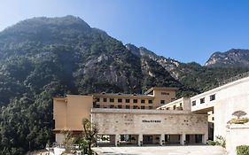Hilton Sanqingshan Resort